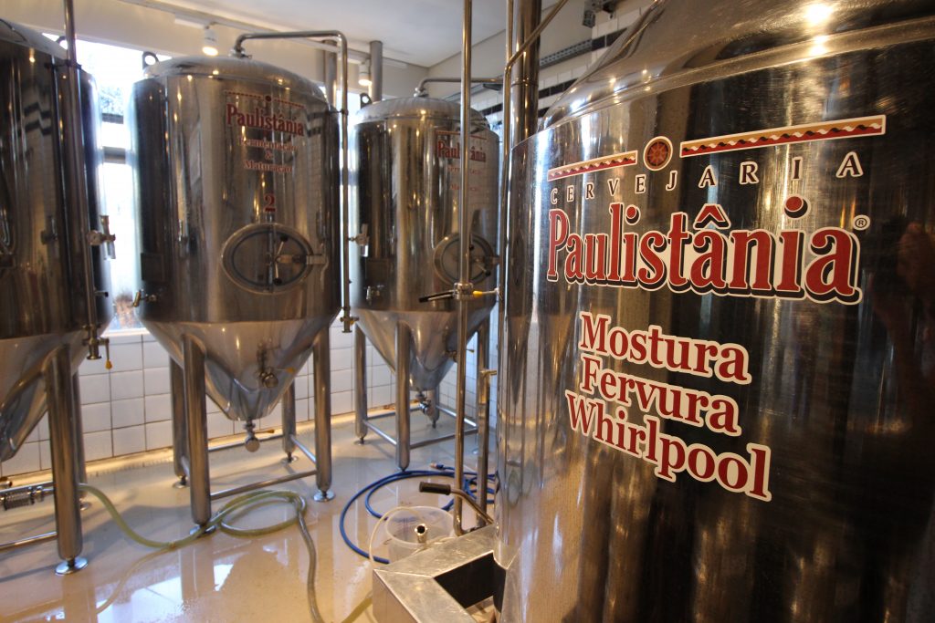 tanques de fermentação de cerveja